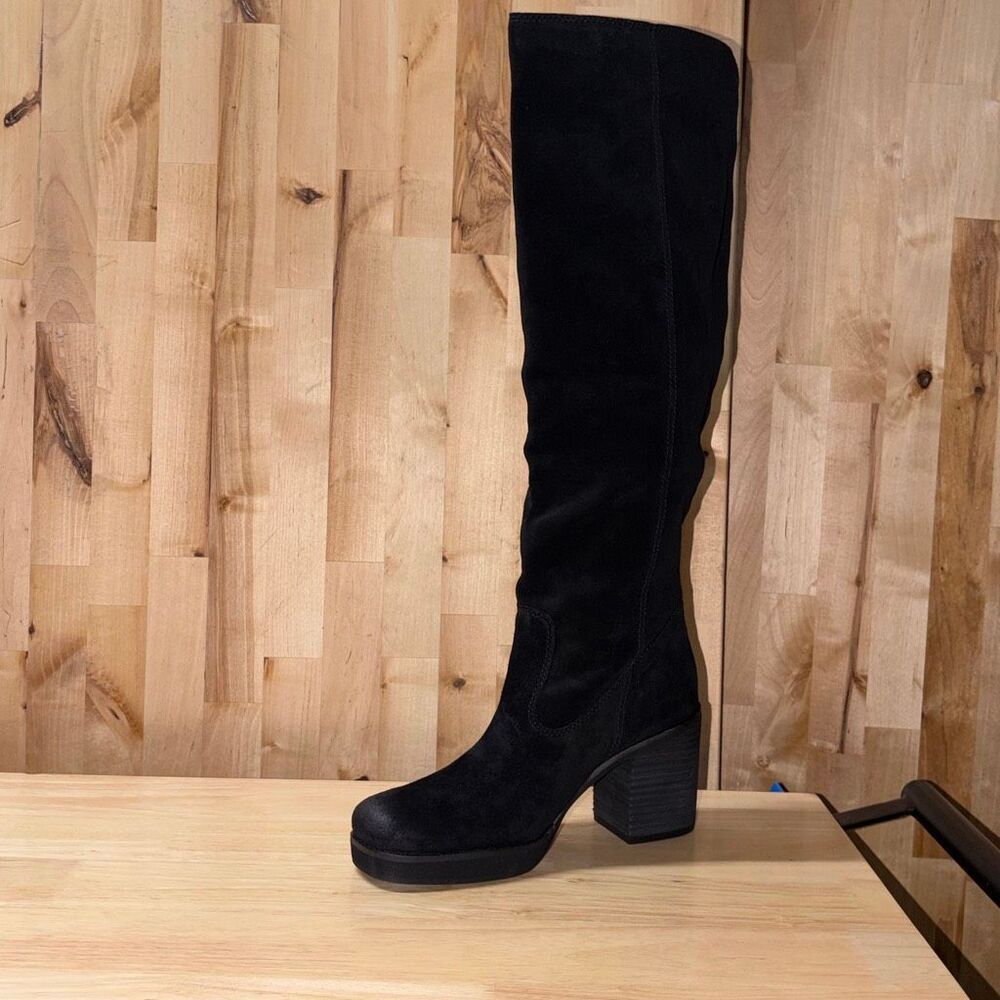 Zodiac Padma Black Suede Leather Tall Boots Size 7.5M Block Heel Knee High New